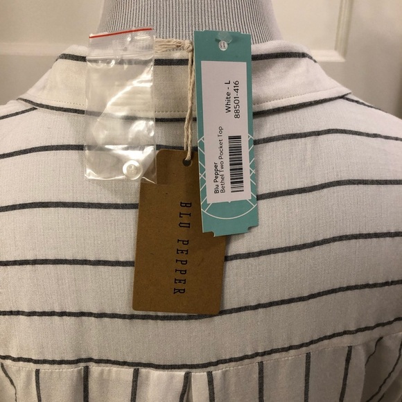 NWT Blu Pepper by Stichfix Grey/white button up - Picture 7 of 8
